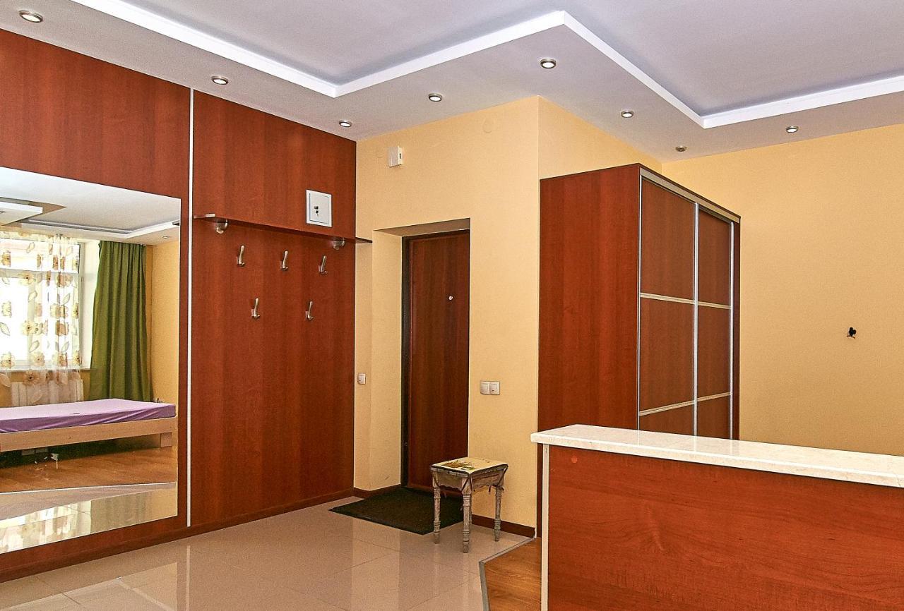 Inn Home Apartments-Olimpiysky Stadium Area Kyiv Exterior photo